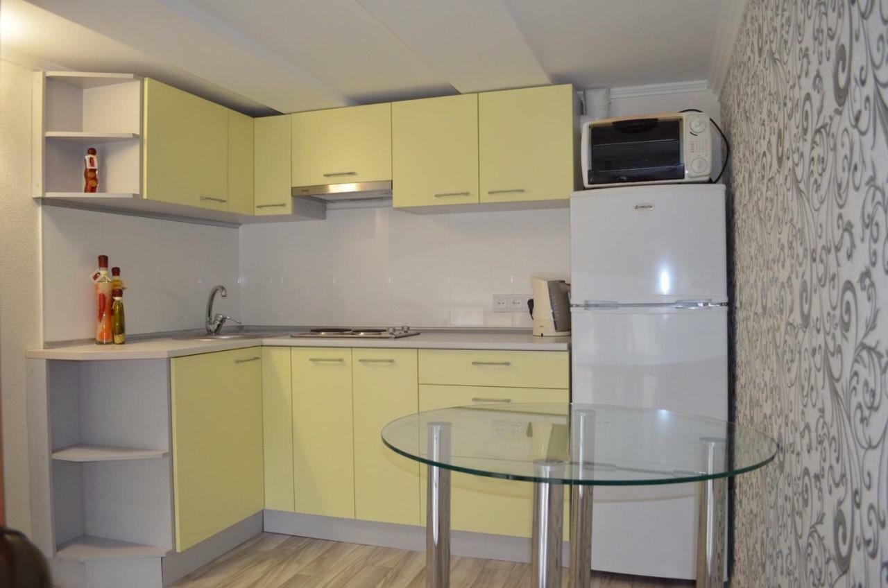 Ришельевская 58\1 Appartement Odessa Buitenkant foto
