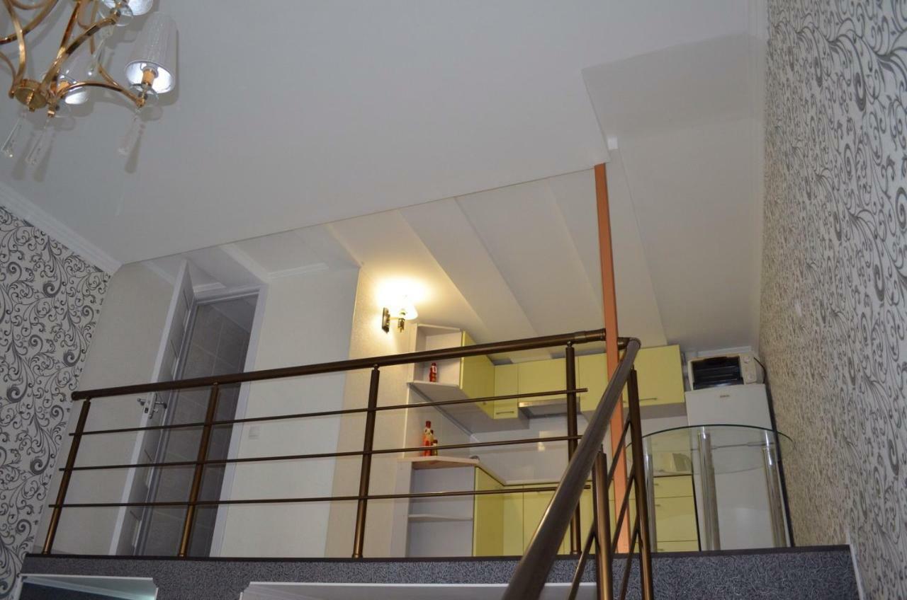 Ришельевская 58\1 Appartement Odessa Buitenkant foto